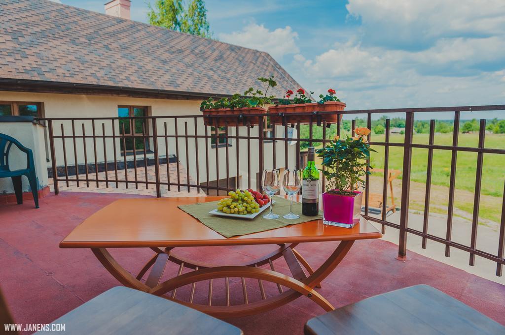 Rudzupukes Hotel Svente Luaran gambar