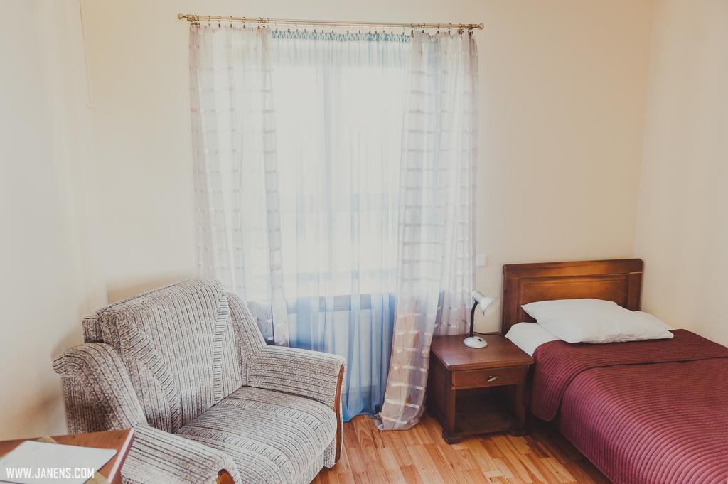 Rudzupukes Hotel Svente Luaran gambar