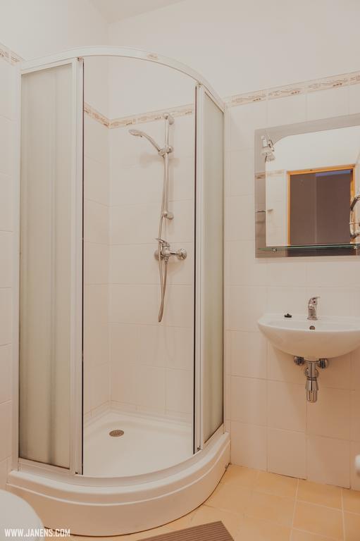 Rudzupukes Hotel Svente Luaran gambar