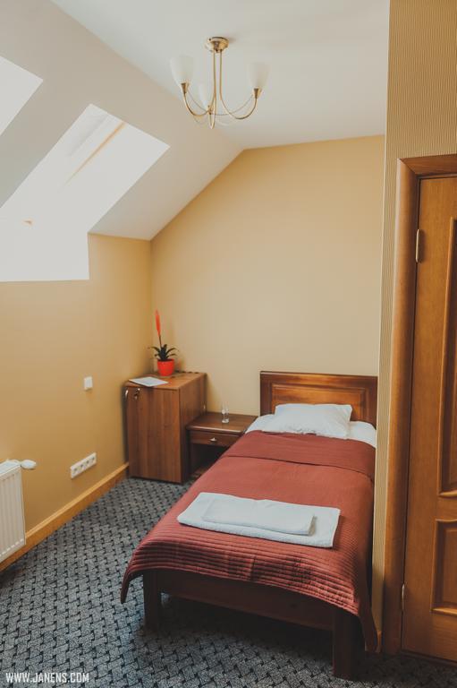 Rudzupukes Hotel Svente Luaran gambar