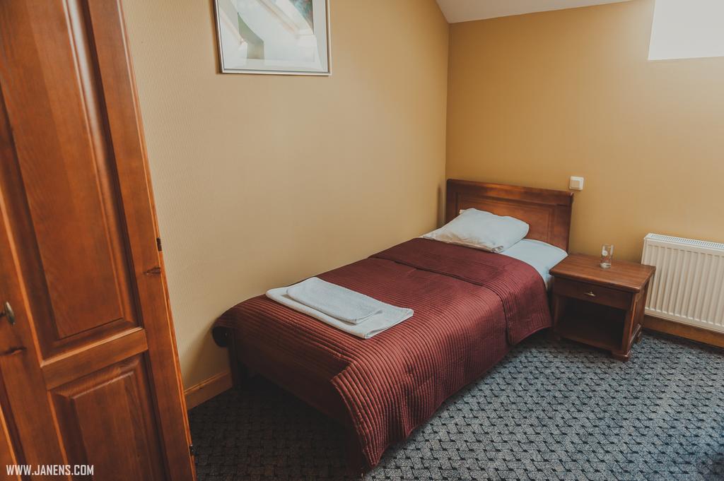 Rudzupukes Hotel Svente Luaran gambar
